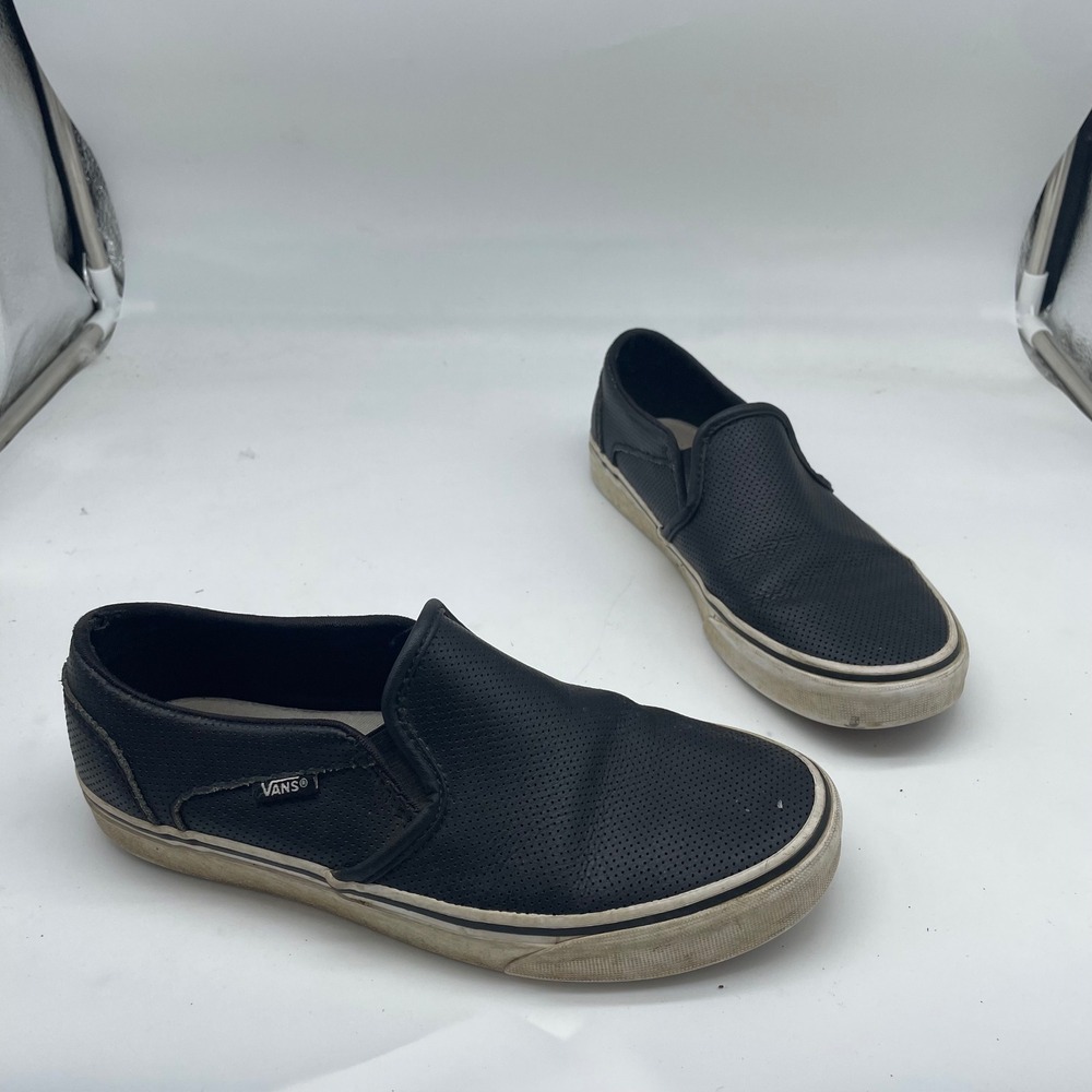 Vans Womens‎ Black Perforated Leather Slip On Sneakers Shoes 8.0 721356